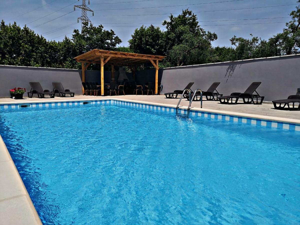 Vila San Zaro